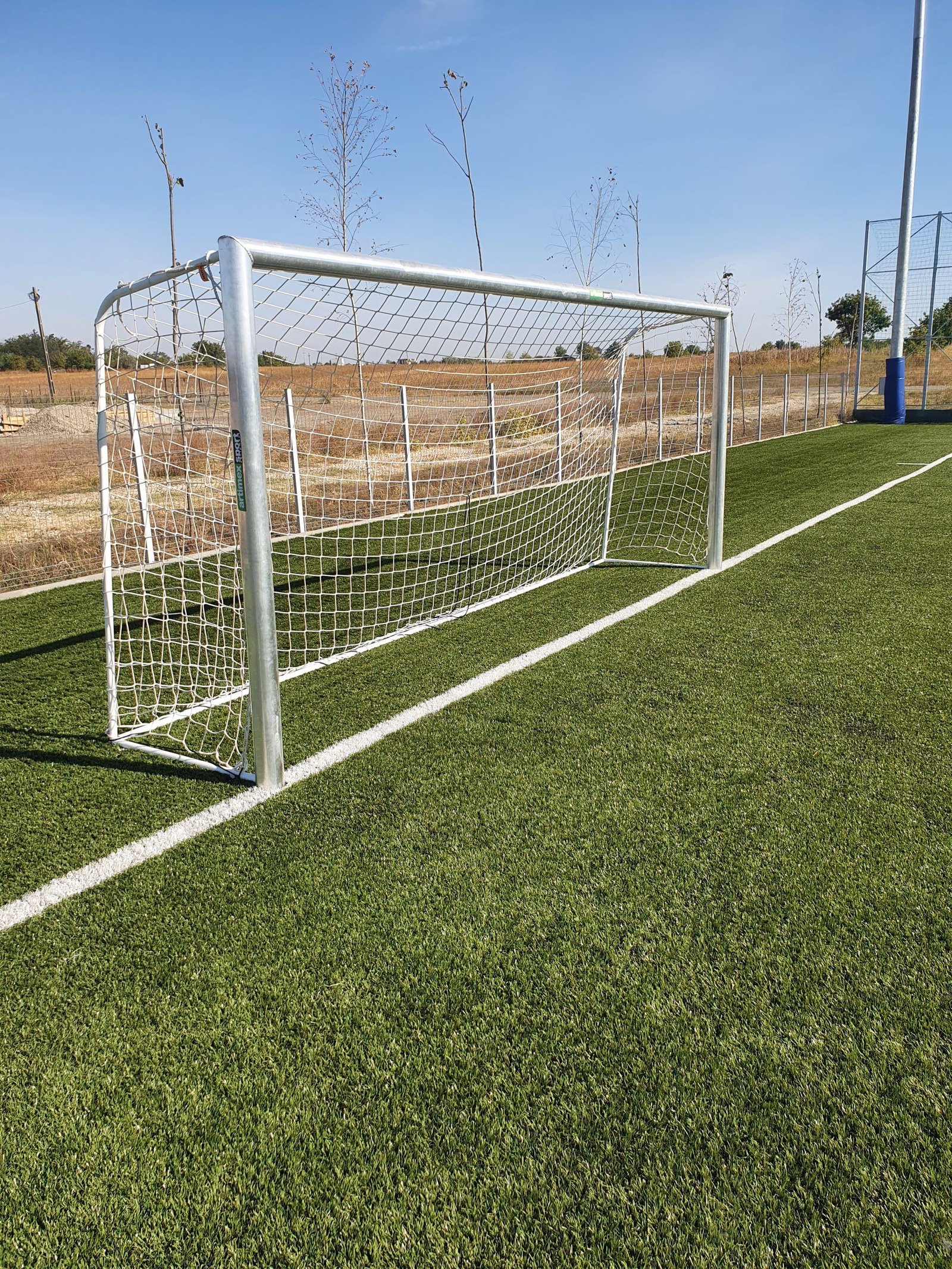 Poarta-fotbal-aluminiu-5x2-m-scaled-1.jpg